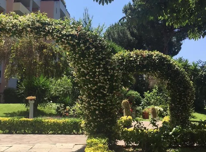 Parco Tirreno מלון 4*