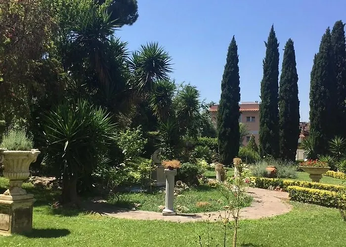 Parco Tirreno מלון