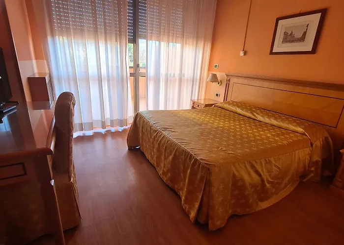 Parco Tirreno 4* רומא