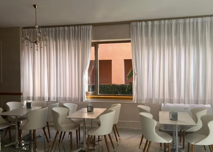 Parco Tirreno מלון 4*