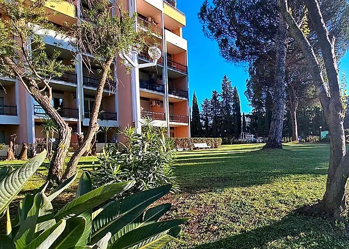 Parco Tirreno מלון 4*