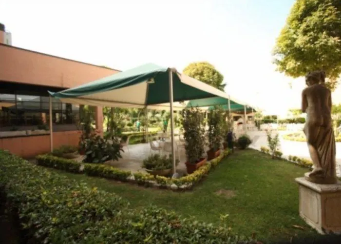 מלון Parco Tirreno