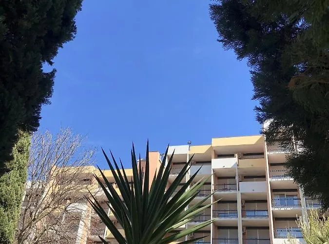 Parco Tirreno מלון